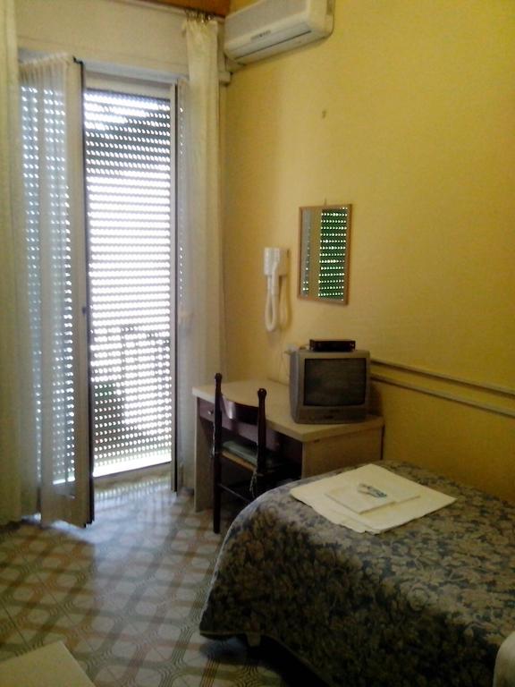 Albergo Da Peppino Poggio Mirteto Bilik gambar
